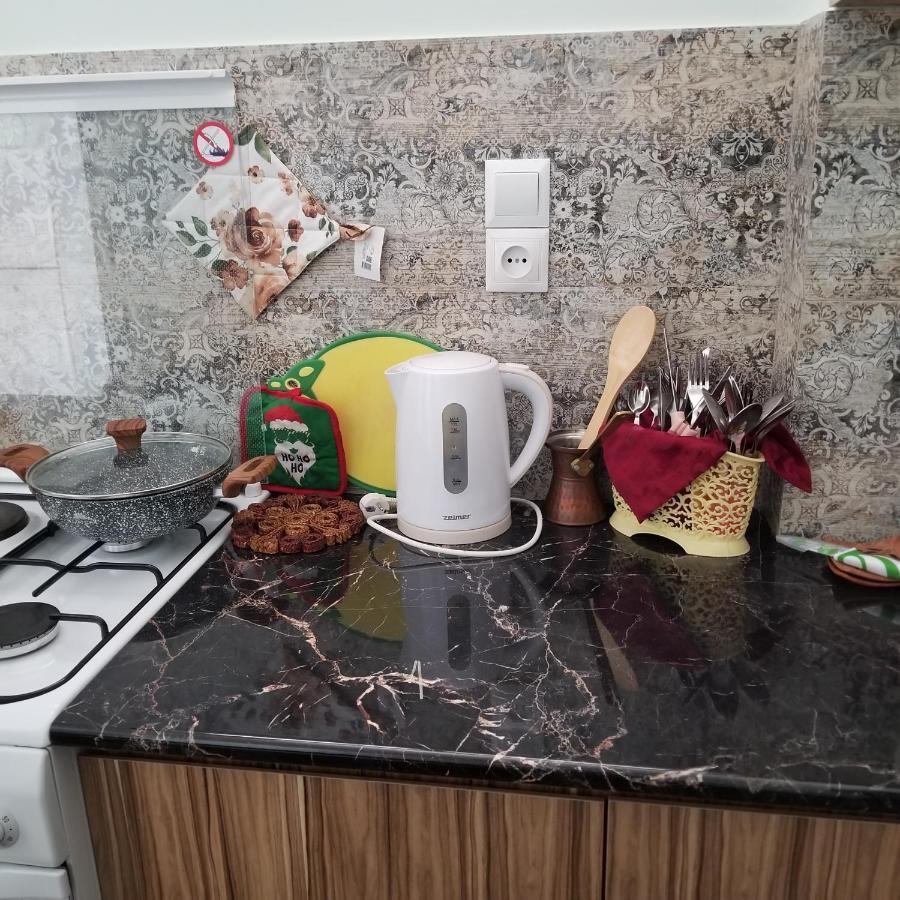 Maria Apartment Yerevan Bagian luar foto